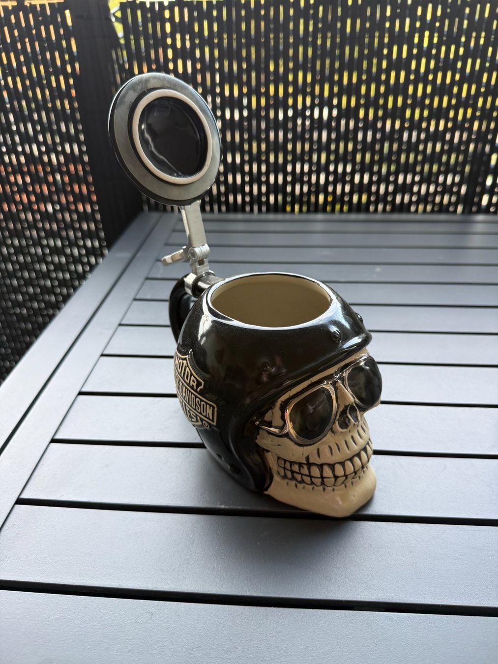 Harley-Davidson Tassen: Harley Davidson Trinkbecher mit Deckel – Gebraucht aus Berg TG von rei_22z6 1
