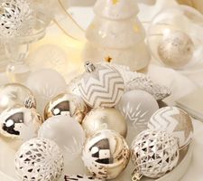 NEU 16 PVC Weihnachtsbaumkugeln, Farbe Sekt, Deko, Weihnacht