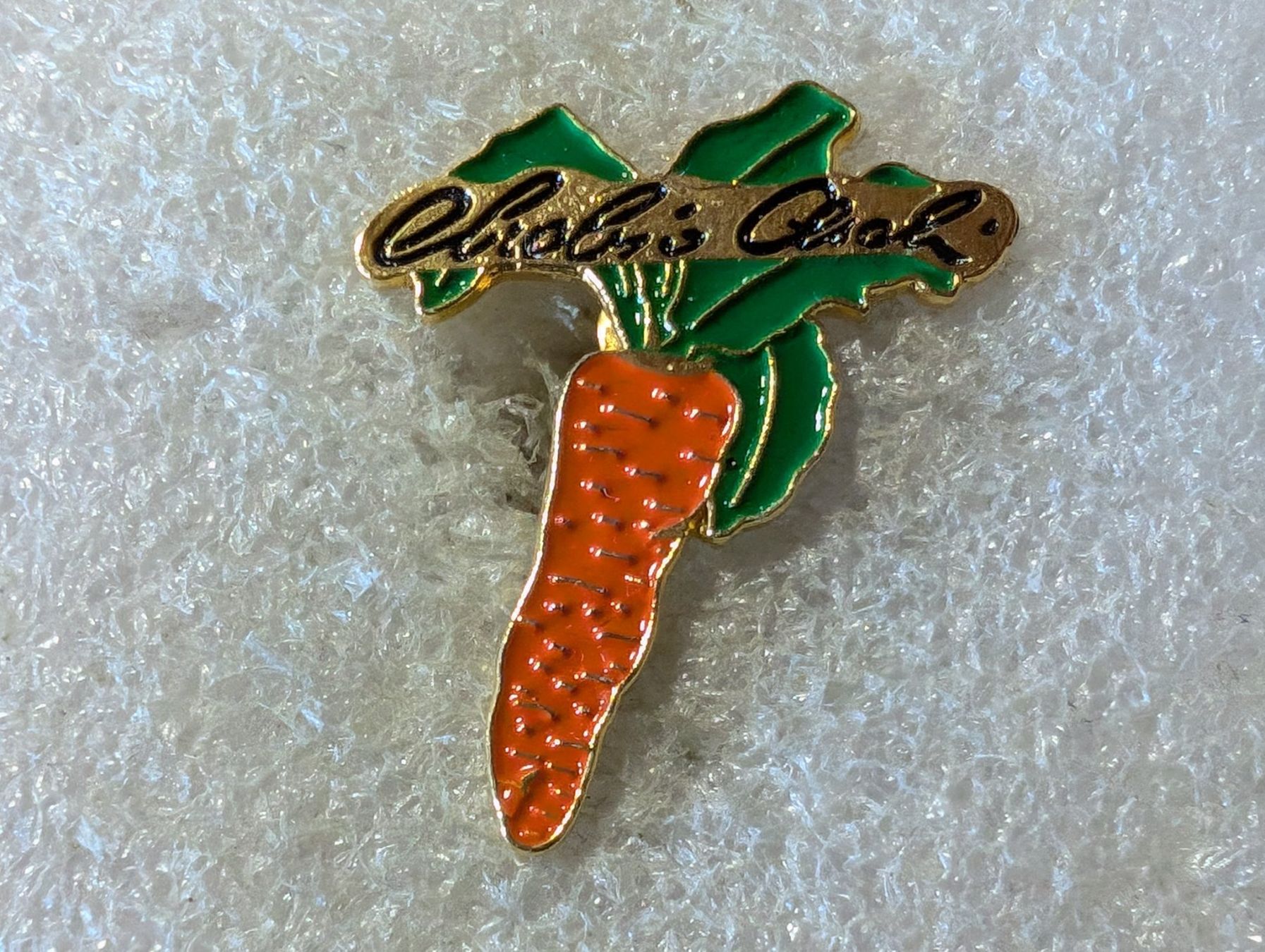 Placchette & Badge: Ansteckpin 154: Karotte – Usato da Oppligen venduto da Pin-Fall-Shop