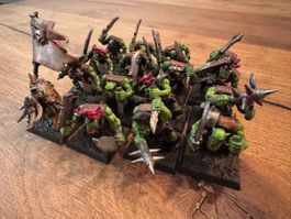 Warhammer Orks Figuren bemalt 10 Stück guter Zustand