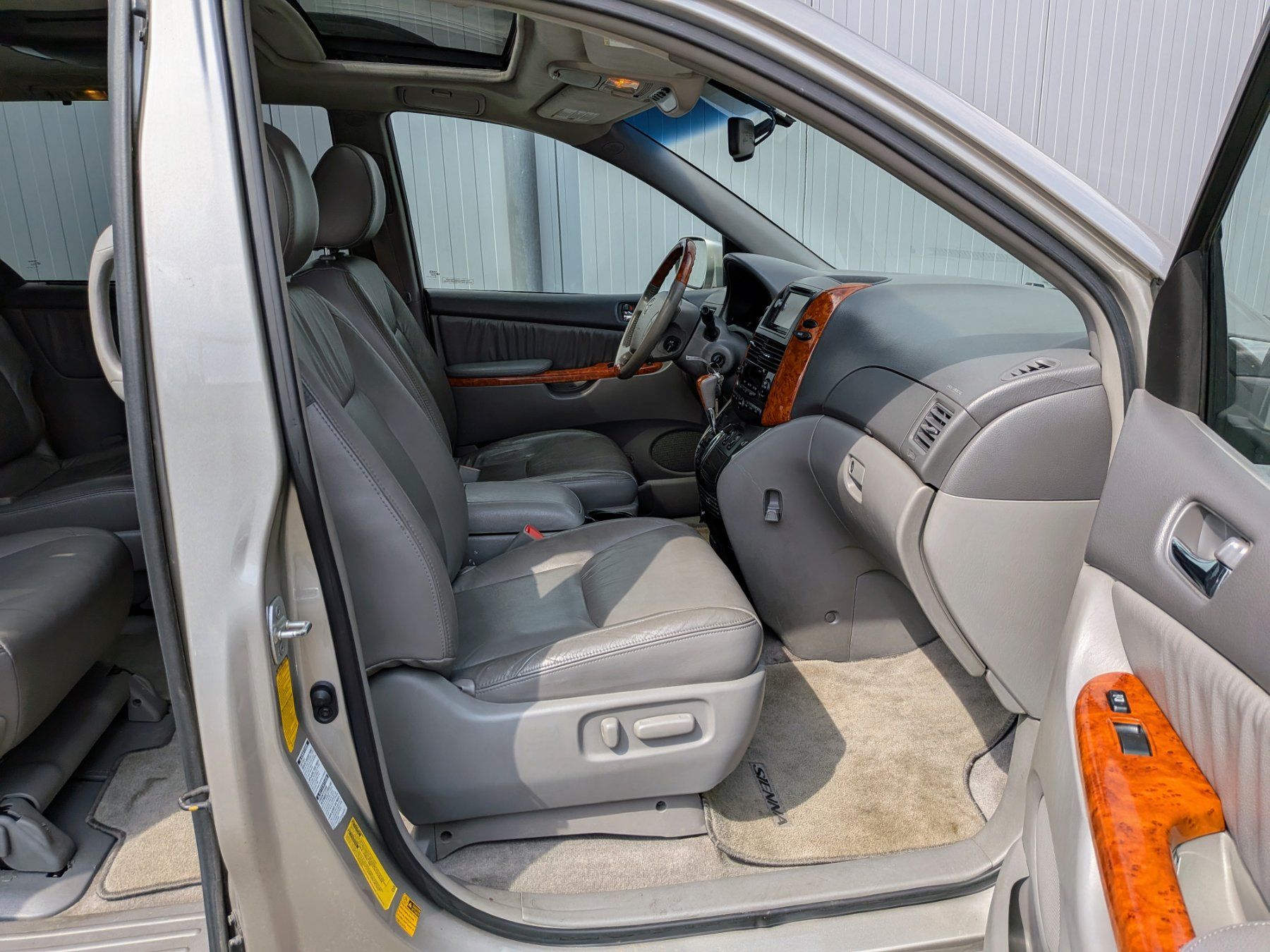Toyota Automobili: Toyota Sienna Limited AWD – Usato da Embrach venduto da family_cars2011 7