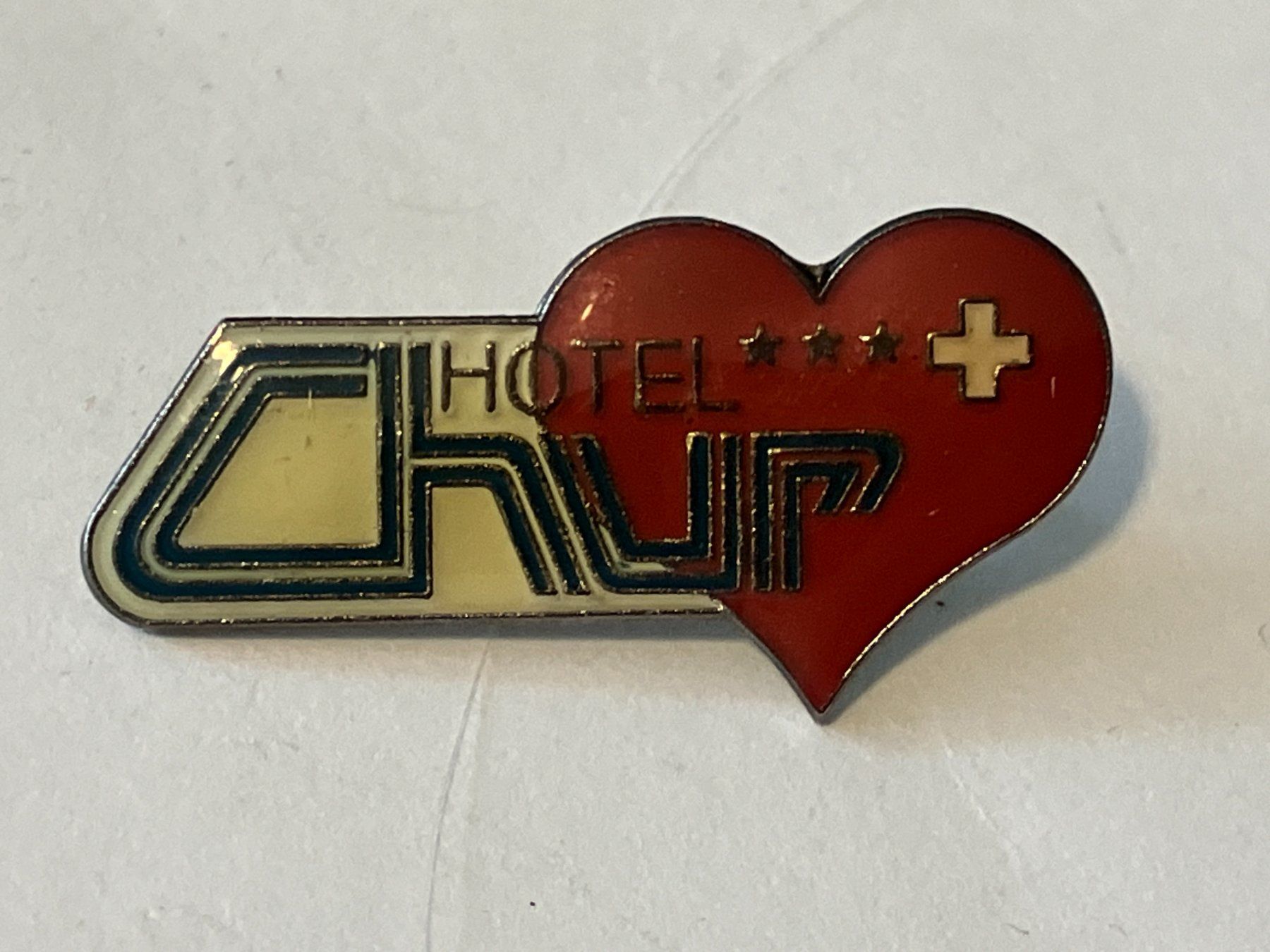 Placchette & Badge: 1 Pin Hotel Chur – Usato da Basel venduto da djwwpp