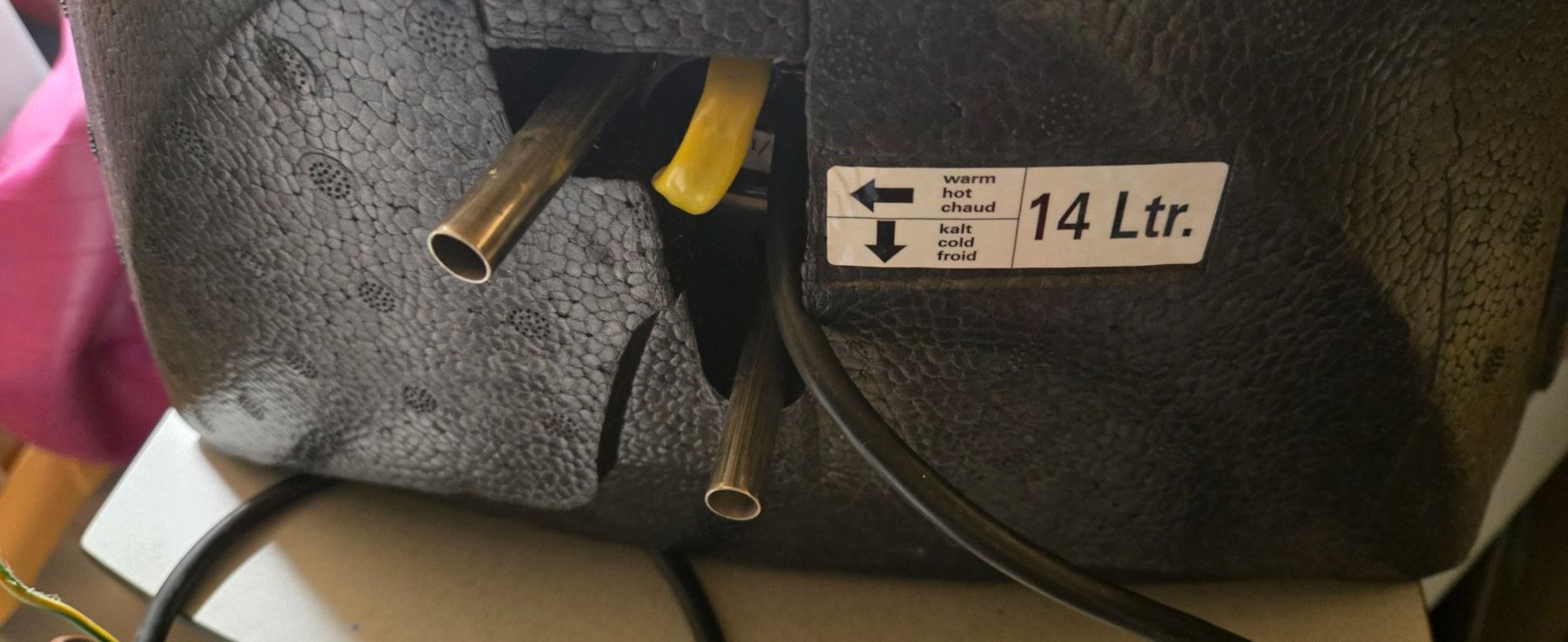Truma Sanitär: Truma Boiler Elektro, 14 Liter – Gebraucht aus Uezwil von Wundabua 3
