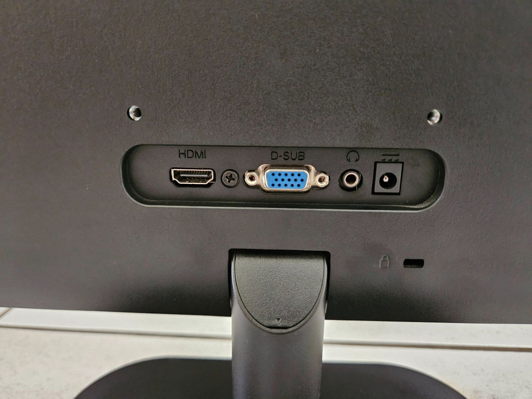 AOC Monitor: AOC 27B2H/EU Monitor – Usato da Lohn-Ammannsegg venduto da Janic_19 2