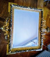 Wunderschöner alter Spiegel