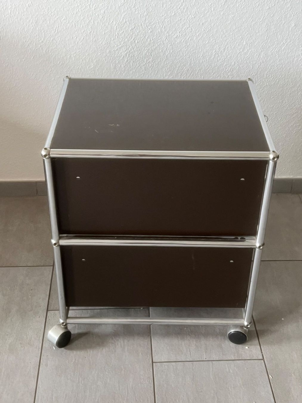 USM Banconi: Rollcontainer USM Schubladenmöbel – Usato da Hinterkappelen venduto da rum_y52q 2