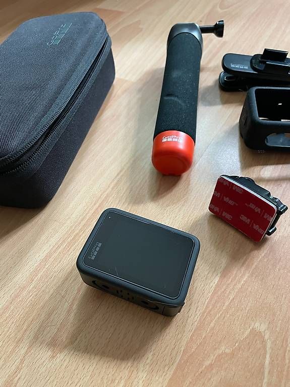 Gopro Action Cam: GoPro HERO 9 Black plus Zubehör – Usato da Schaan venduto da shc_tf7k 3