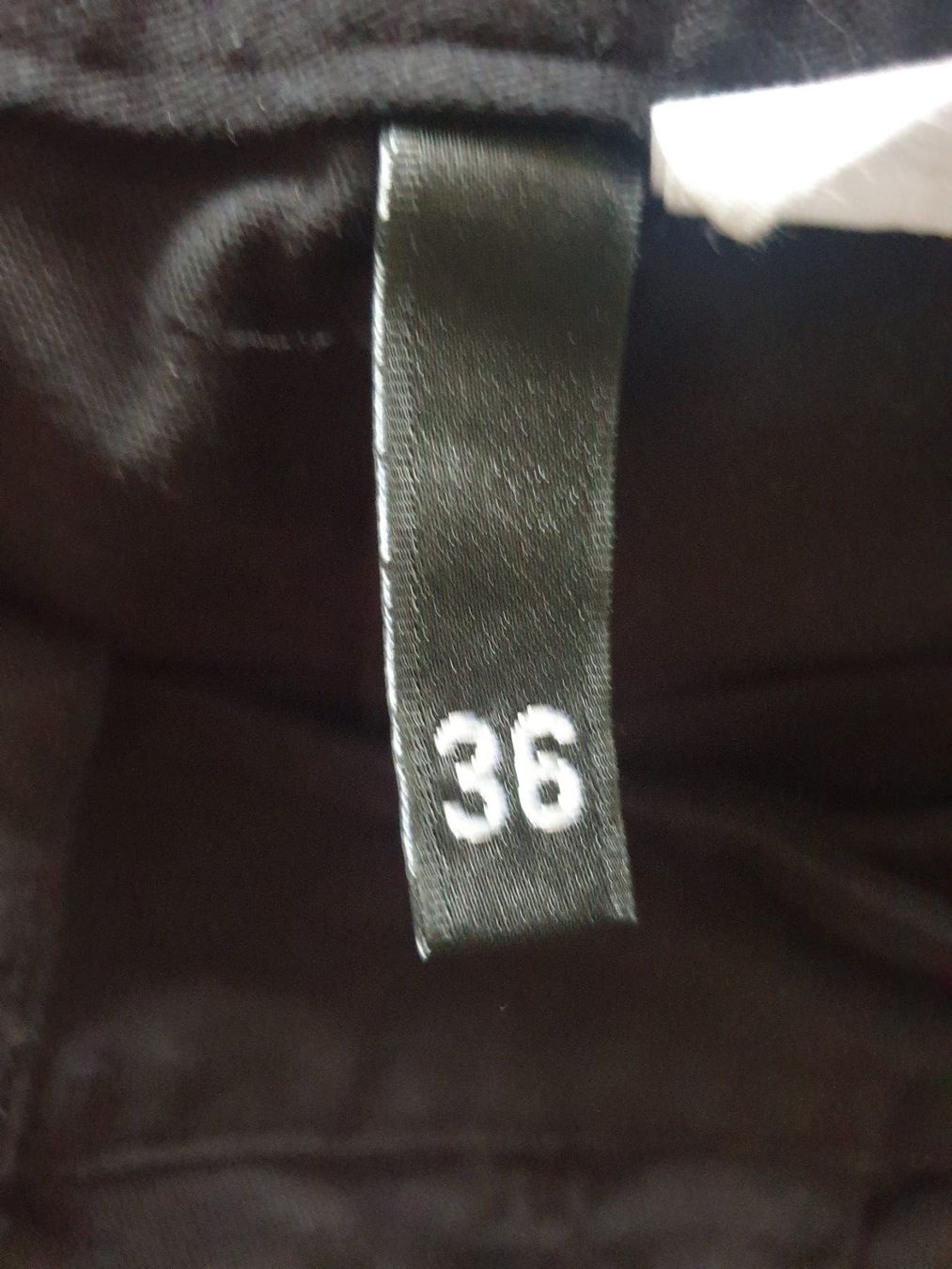 H&M Hosen: Damenhose von H&M (Divided) Gr. 36 – Gebraucht aus Langnau am Albis von jer_pm72 7