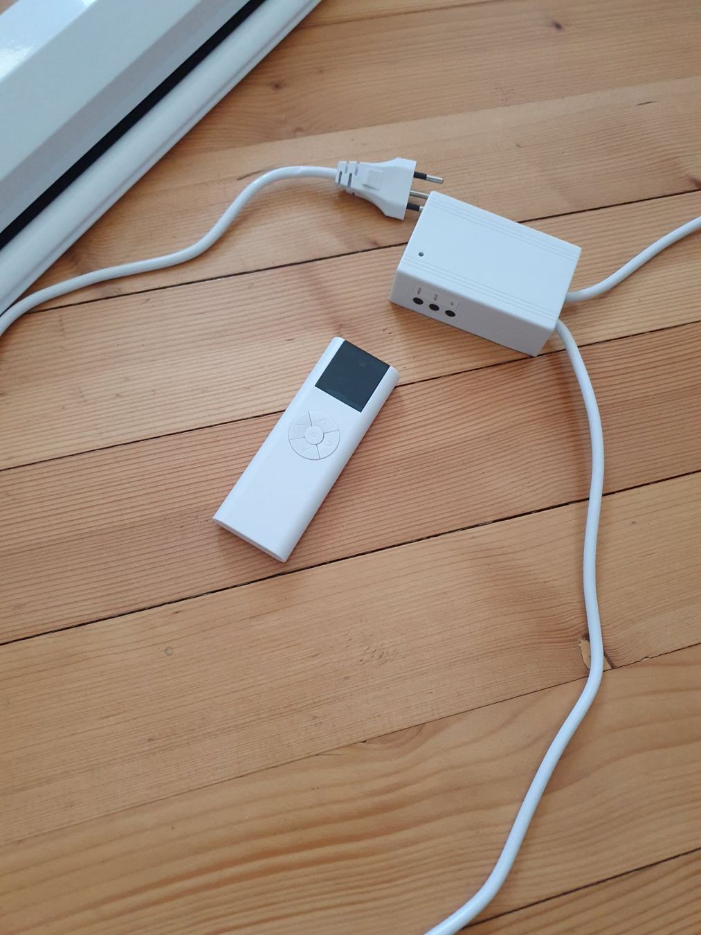Home Cinema: Leindwand für Beamer – Nuovo (secondo la descrizione) da Rubigen venduto da Luchsy 2