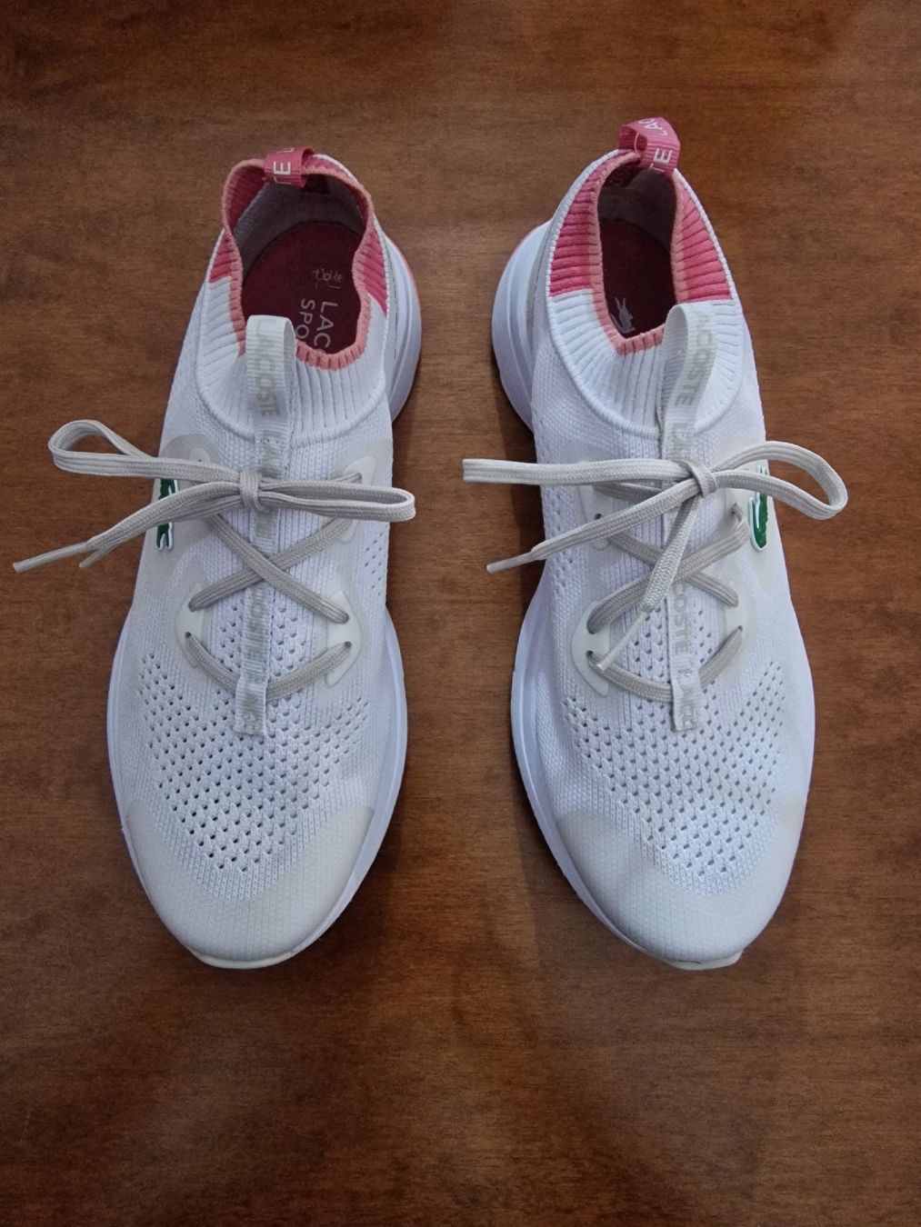 Lacoste Damenschuhe: Baskets Lacoste blanches, pointure 38 - Comme neuves! – Neu (gemäss Beschreibung) aus Genève von put_29m9
