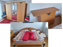 Komplettes Schlafzimmer mit Doppelbett, Kasten und Kommode