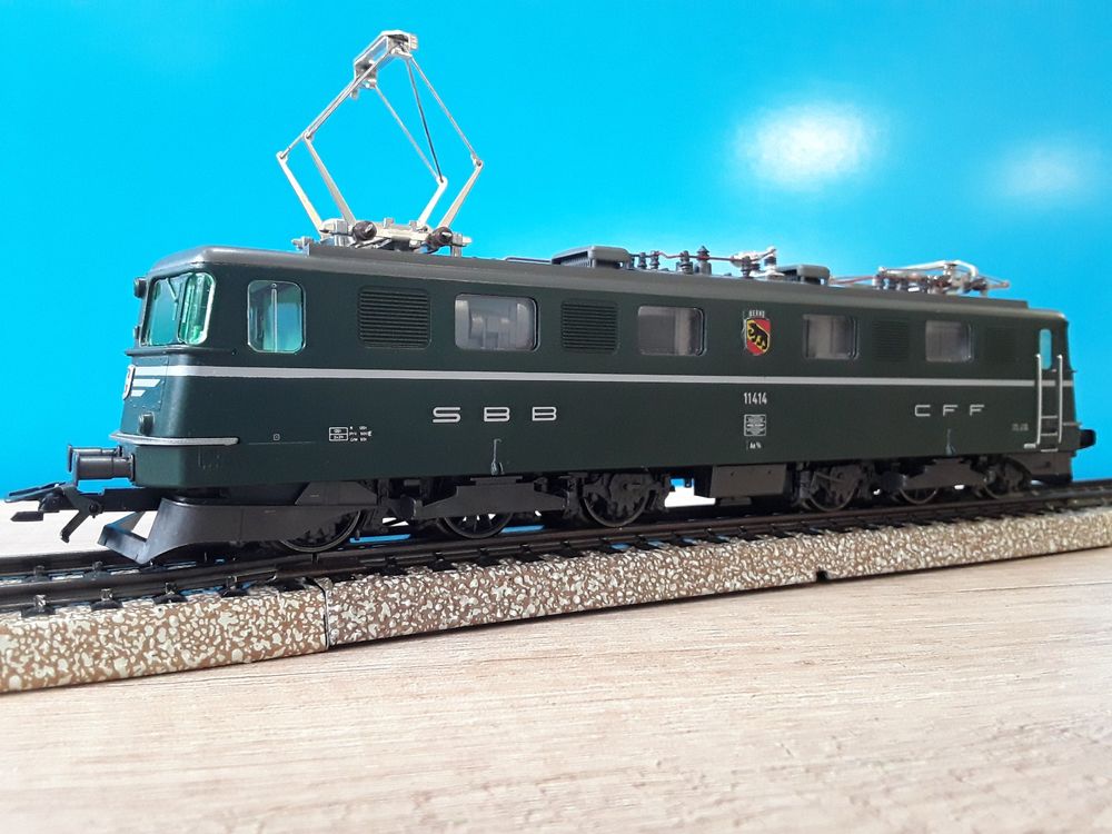 Jubiläums Märklin 3338 _ Lokomotive SBB Ae 6/6 Bern Spur H0 | Kaufen ...