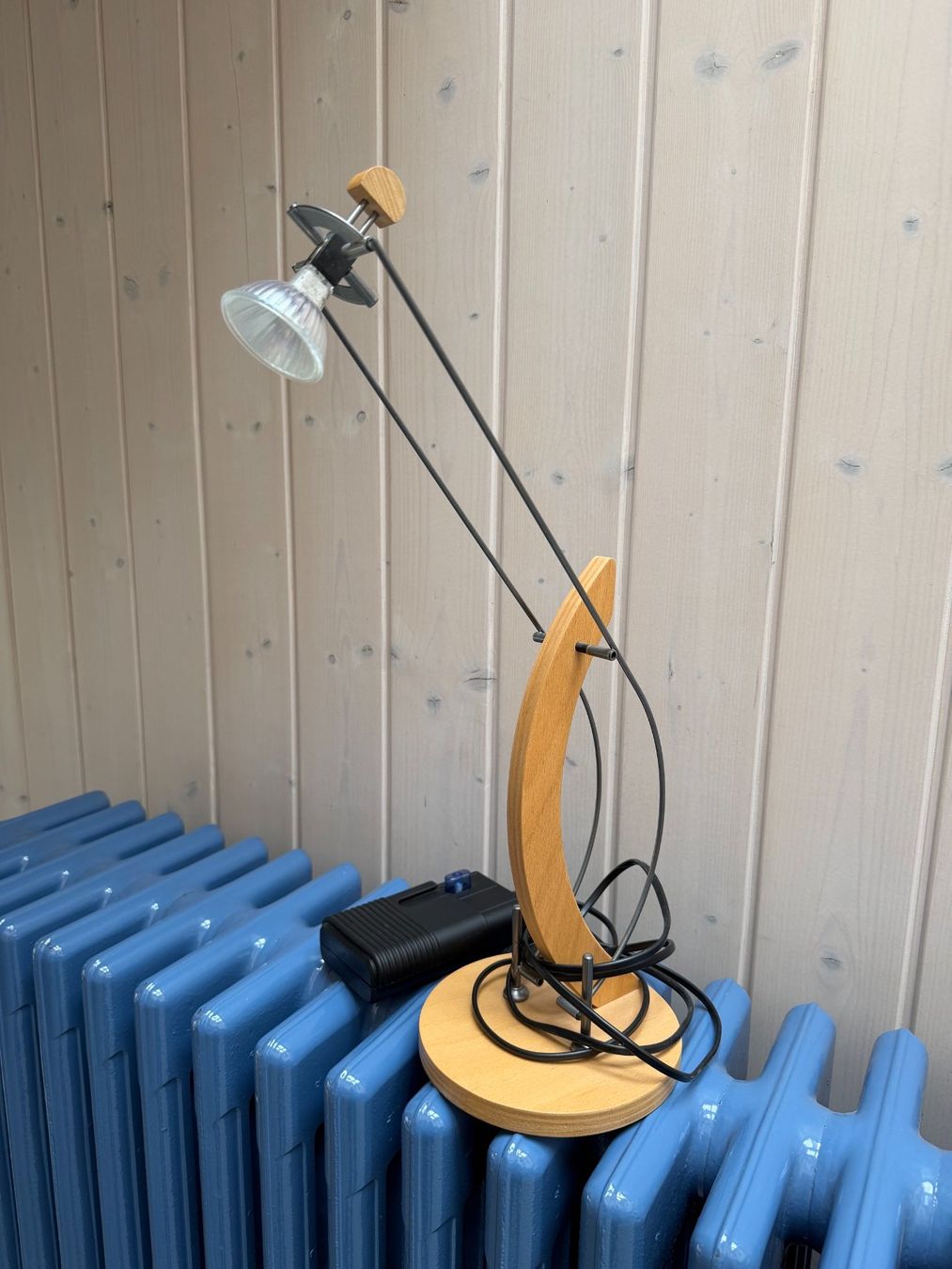 Interio Lampen: Tischlampe Halogen – Gebraucht aus Bigenthal von Beule