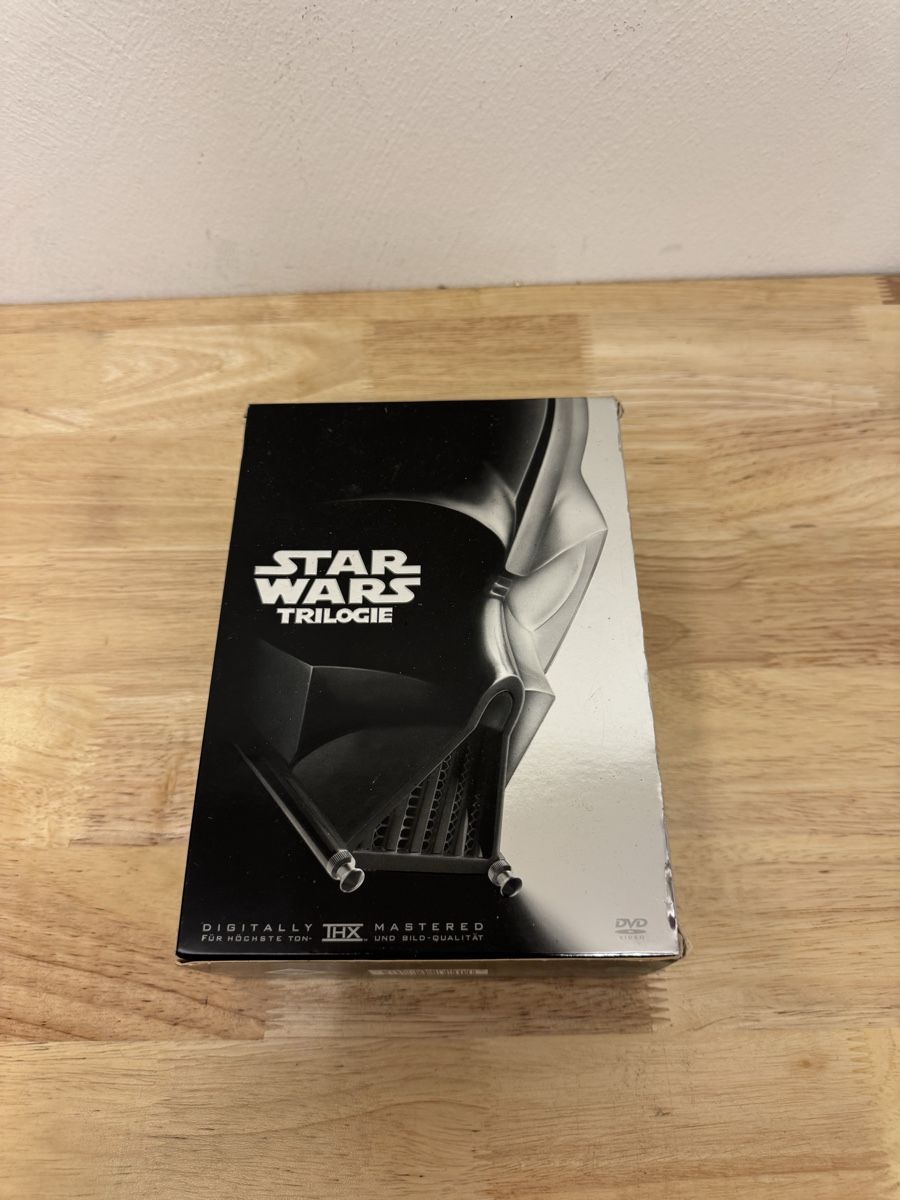 Tutti i DVDs: Star Wars Trilogie DVD Box-Set gebraucht – Usato da Birsfelden venduto da inf_l2yy