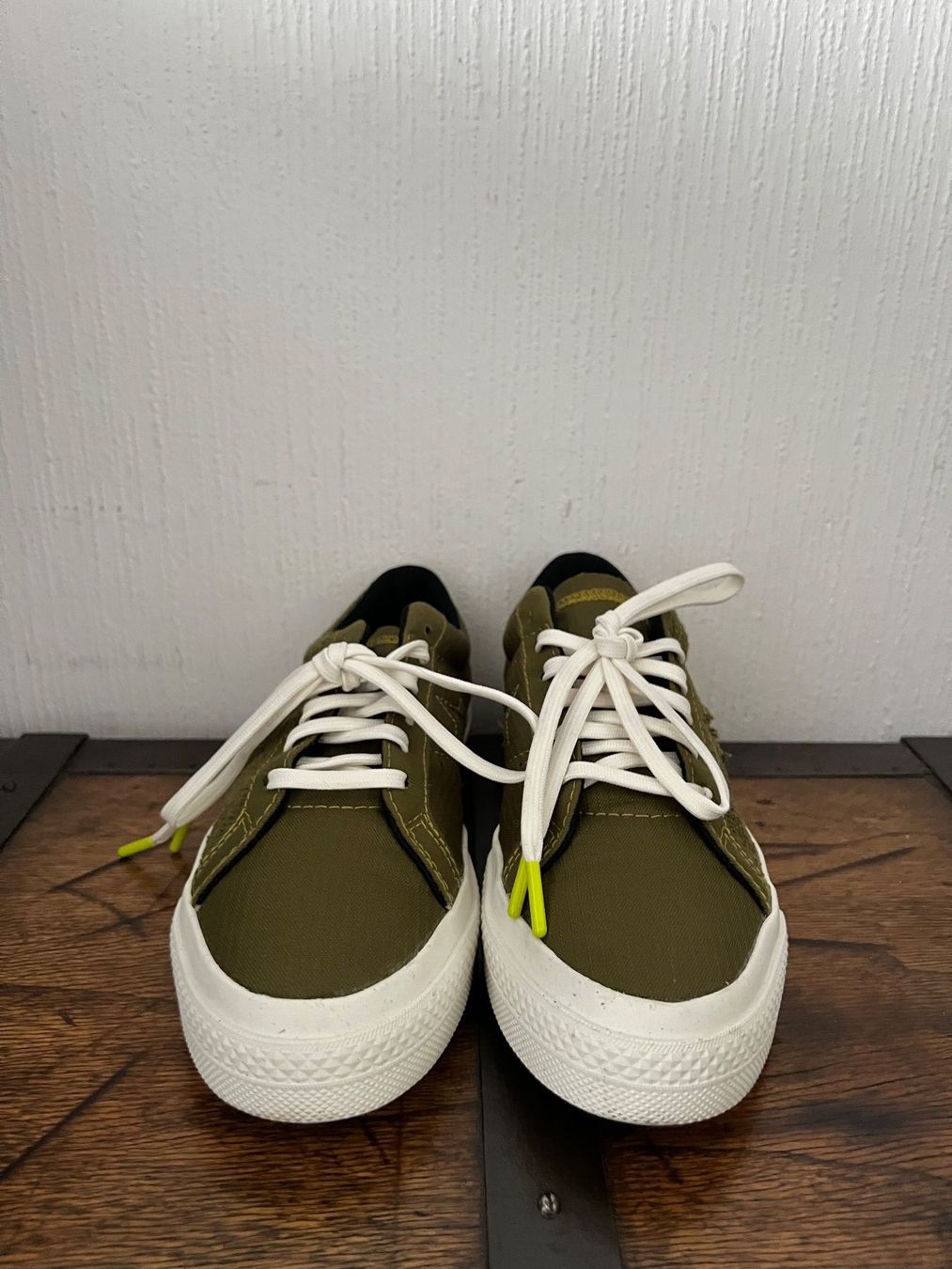 Converse Chaussures femmes: Converse sneakers – D'occasion à Lausanne par dia_xs9l 1