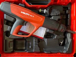 Cloueur à poudre/Bolzensetzgerät Hilti DX 5