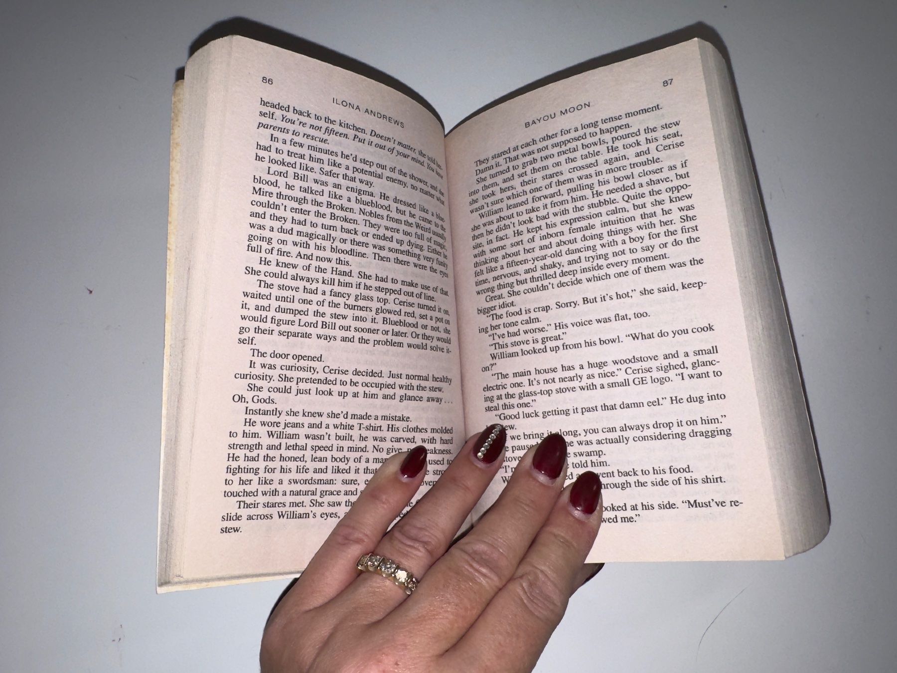 Bücher: NOVEL: Ilona Andrews, Bayou moon – Gebraucht aus Grosswangen von English_books 4