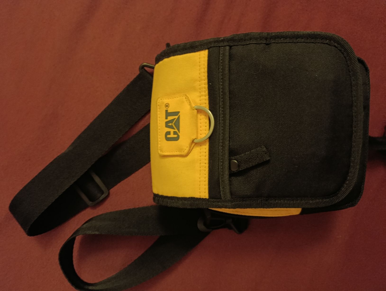 Caterpillar Taschen: sacoche Caterpillar  – Gebraucht aus Courtelary von mitounet