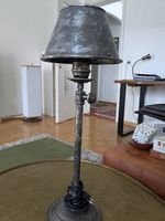 Tischleuchte aus Altsilber