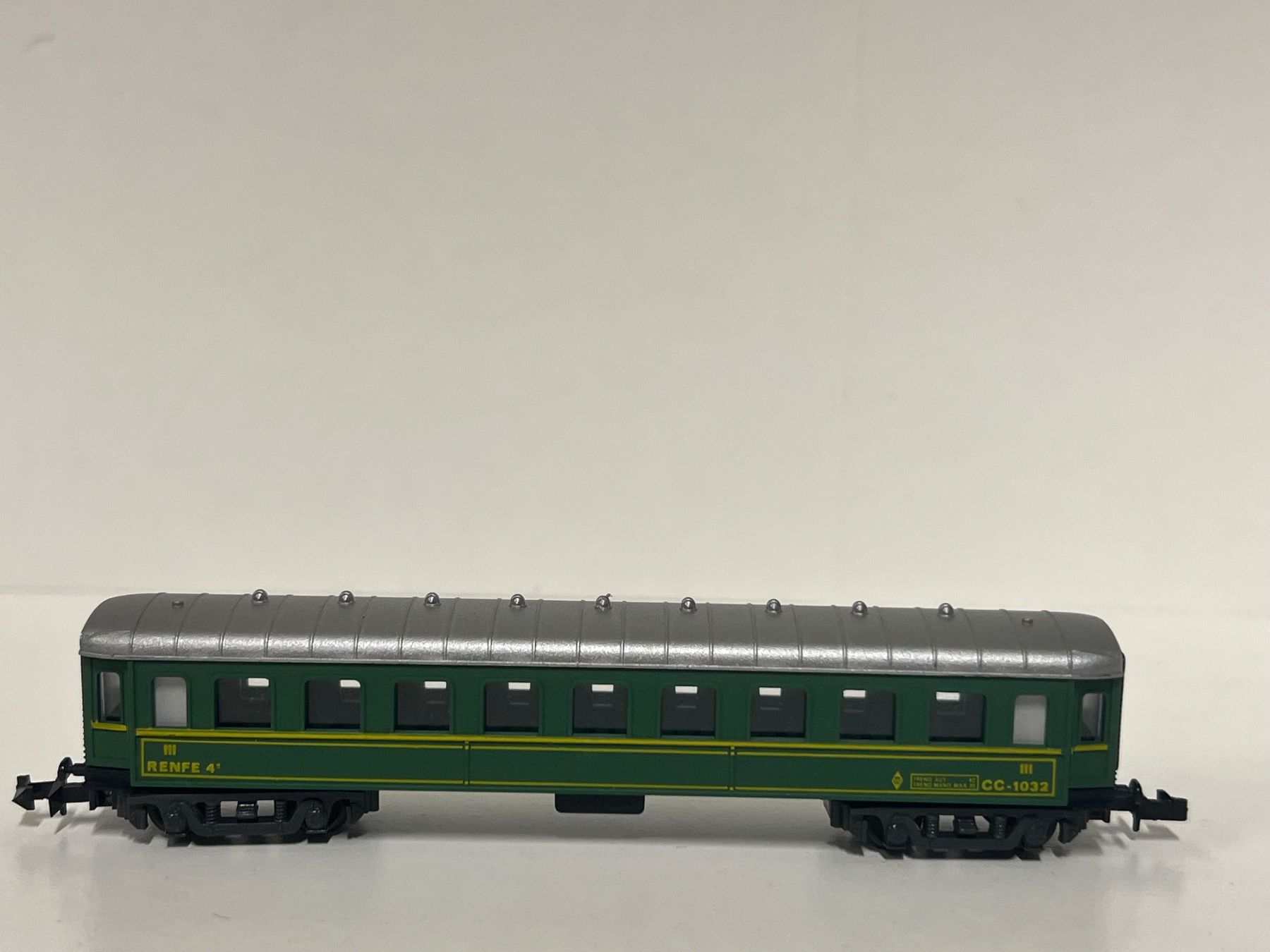 Ibertren Modellini di ferrovie: IBERTREN SPUR N RENFE – Usato da Geroldswil venduto da TopTrain54