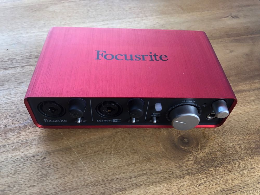 Focusrite 2i2 (Gebraucht) in Genève für CHF 62 – mit Lieferung auf ...
