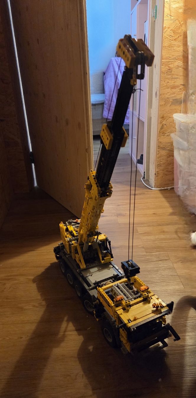 Lego Spielzeuge: Lego Technic Autokran 42009 – Gebraucht aus bennau von Nibue93 3