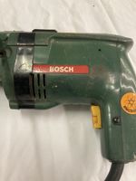 Bosch Bohrmaschine, gebraucht, funktioniert einwandfrei.