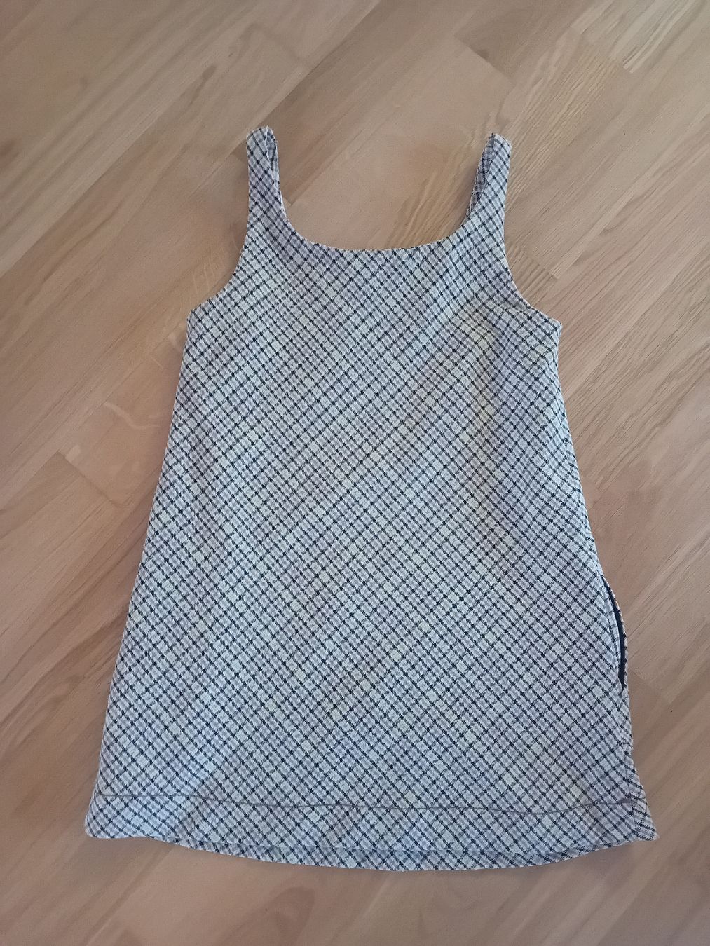 Zara Robes et jupes: Mädchen Kleid Zara – D'occasion à Dübendorf par kse_h8fd 1