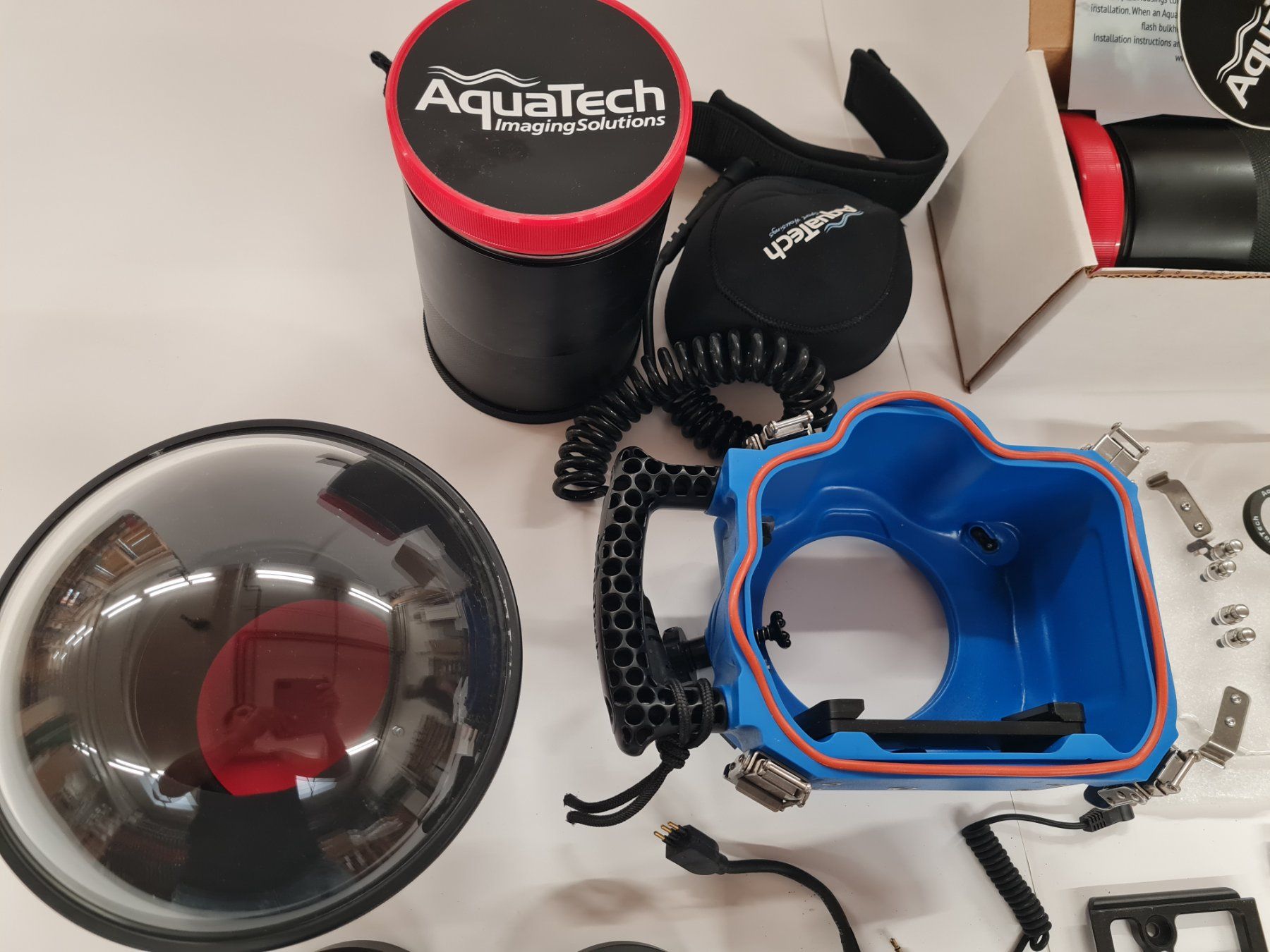 Lampes & Photographie: Grosses AquaTech Elite Unterwasser-Set – D'occasion à Blumenstein par Funicorn 4