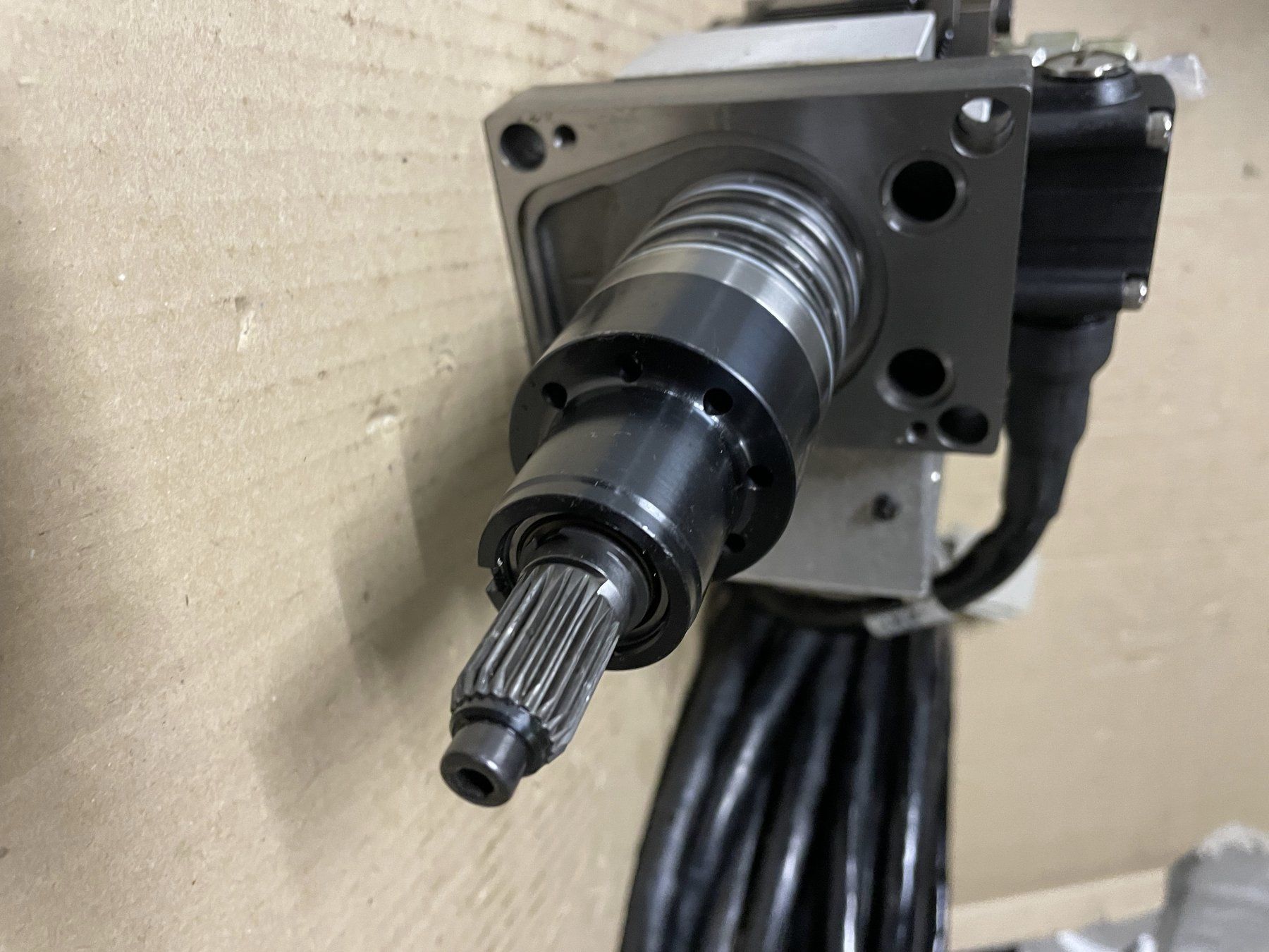 Altro per industria metallurgica: Trumpf Linearverstärker zu TC 600L – Usato da Sins venduto da 3985schluckti 2