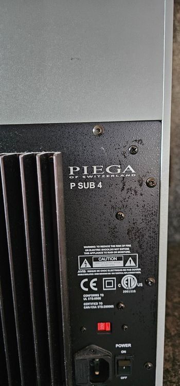 Piega Home Cinema: IEGA High End Premium Surroundsystem – Usato da Rüti GL venduto da 4oops 2