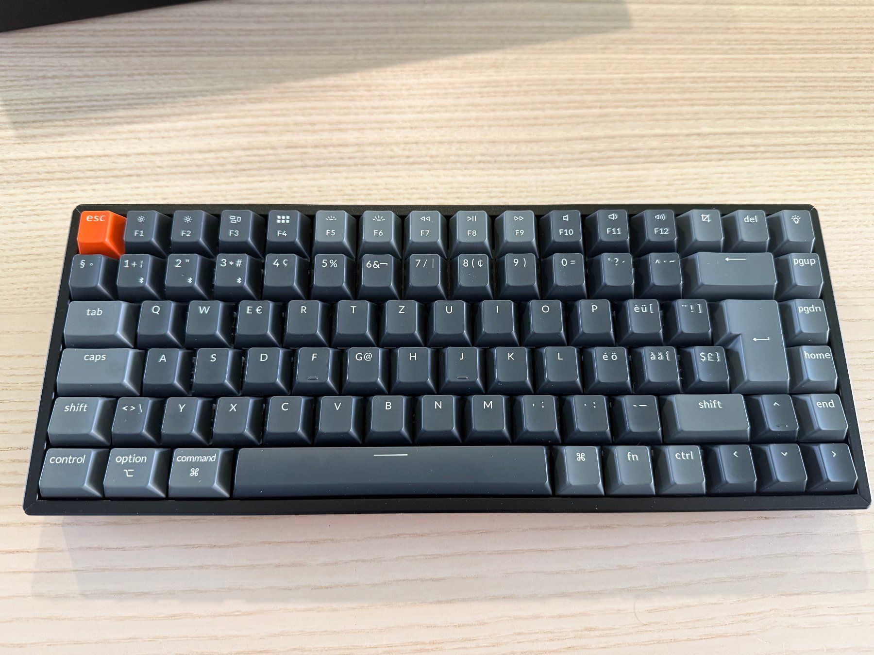 Keychron Claviers: Keykron K2 (V3) – Neuf avec emballage d'origine à Sierre par RGV-3960