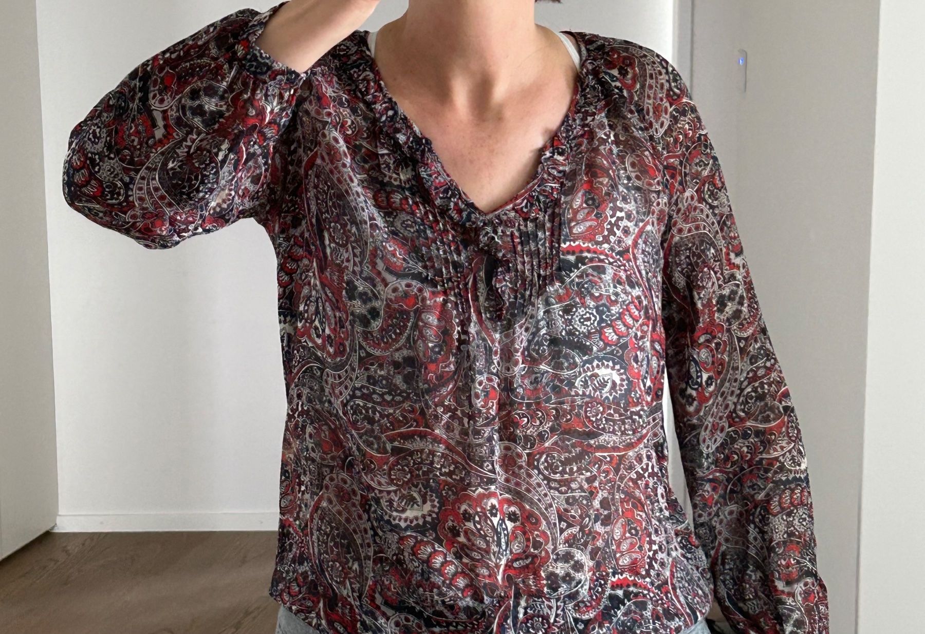 Gérard Darel Camicette: Gerard Darel Silk Blouse Size S-M – Usato da Erlenbach ZH venduto da Syssi_C
