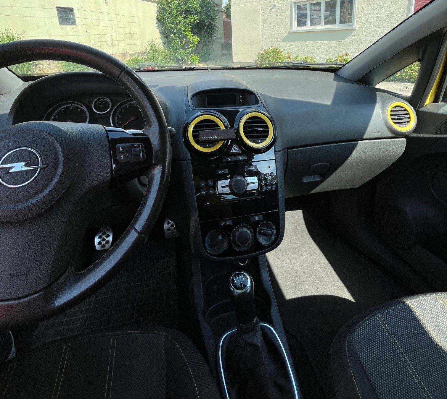 Opel Autos: Opel Corsa D 1.4, 100PS – Gebraucht aus Port von Maru2560 5