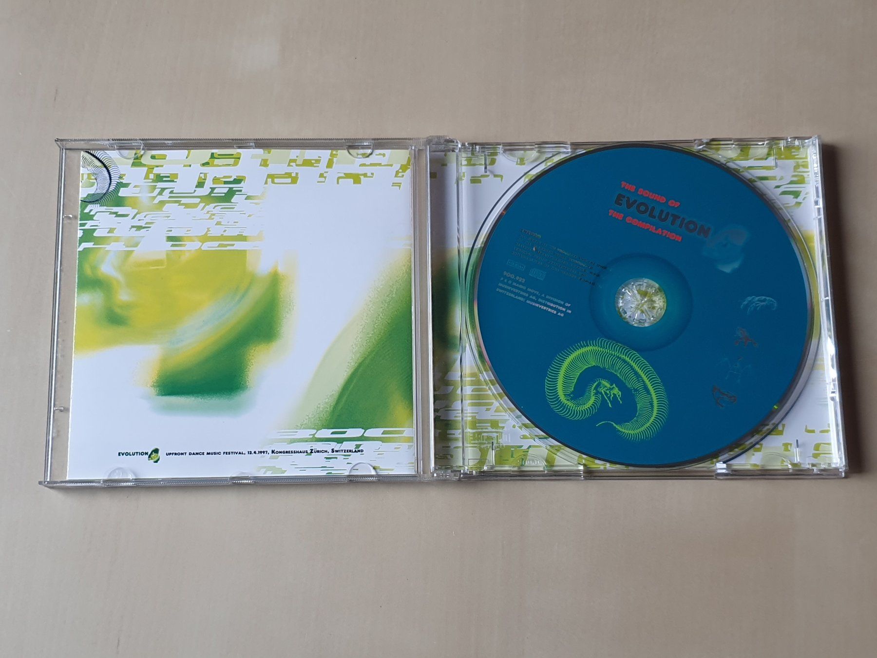 CDs: Evolution 4 – D'occasion à Stansstad par collectorsshop 2