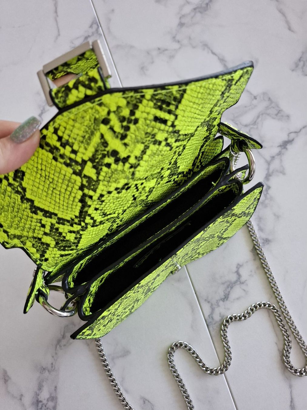 Zara Borse da donna: Zara Handtasche mit Python-Effekt – Usato da Massagno venduto da Michaela.F 2