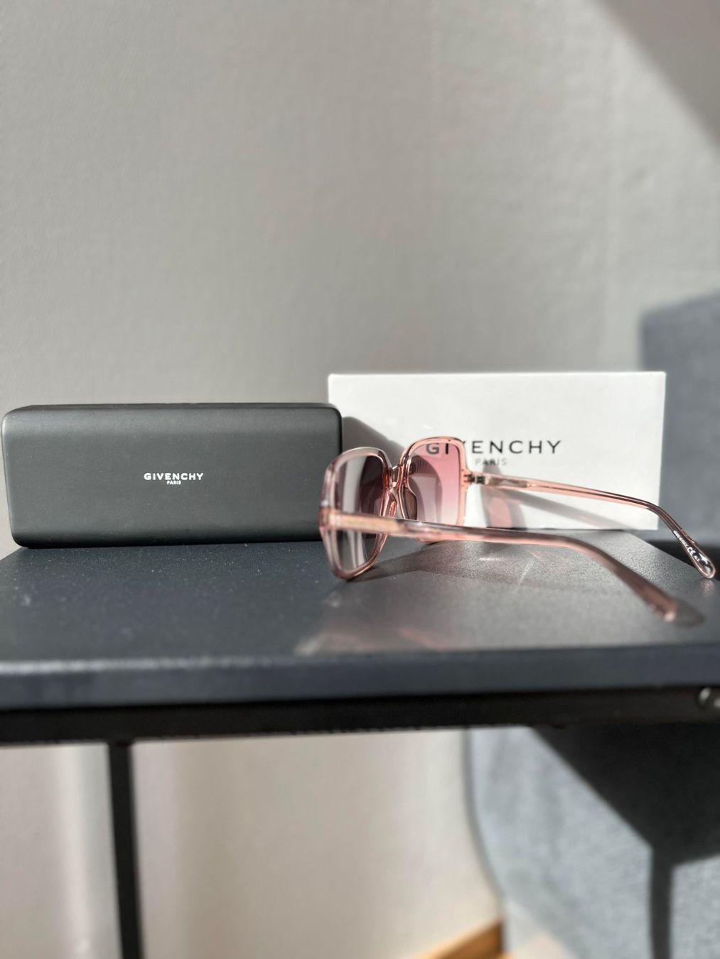 Givenchy Occhiali & Lenti: Givenchy 4g Square Gv 7123/G/S Sonnenbrille – Nuovo e nell'imballaggio originale da Riehen venduto da edu_92w7 9