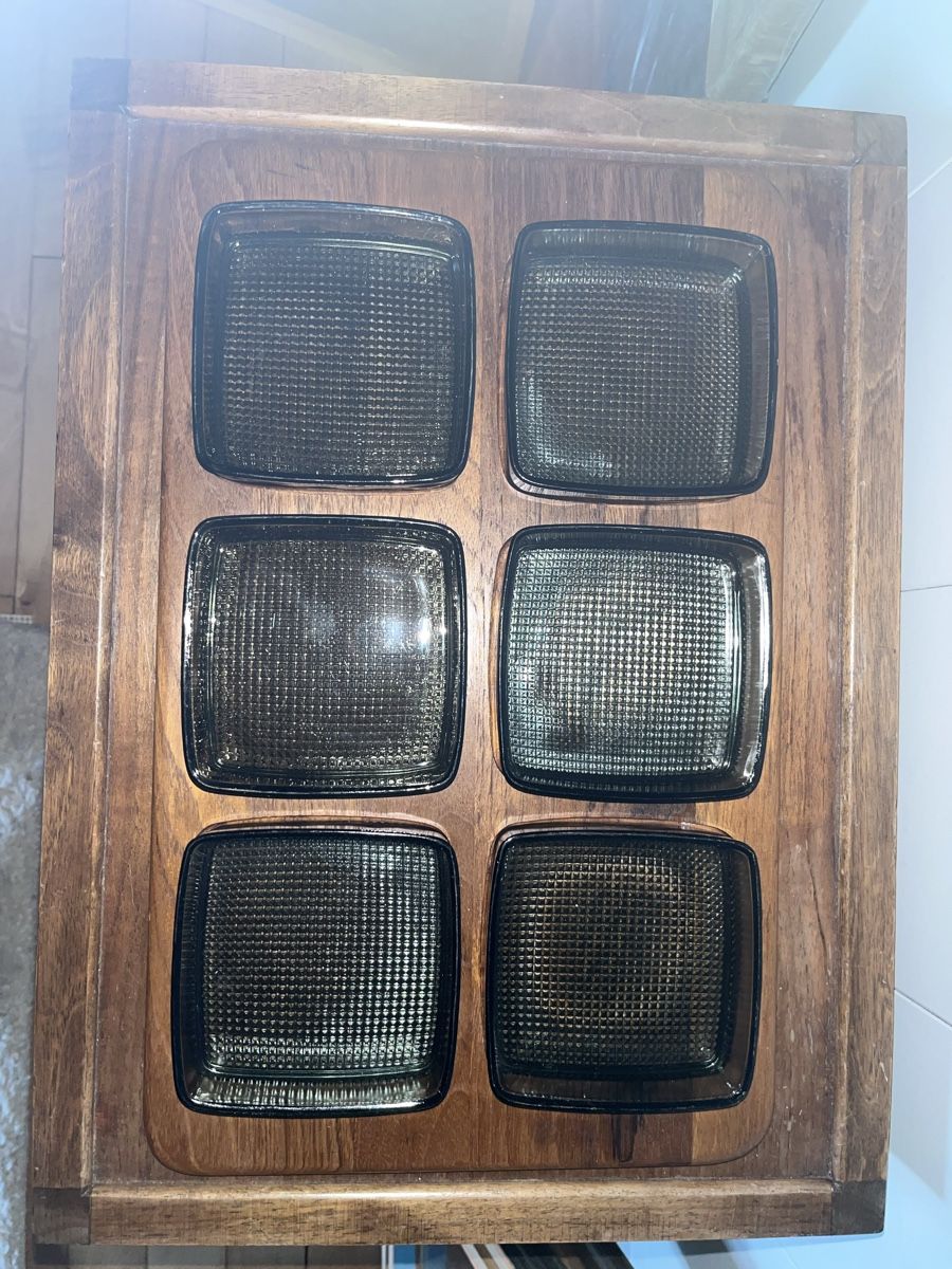 Piatti di portata: Digsmed Teak / Glas Aperoplatte – Usato da Niederurnen venduto da gebrauchtbrauchbar 1