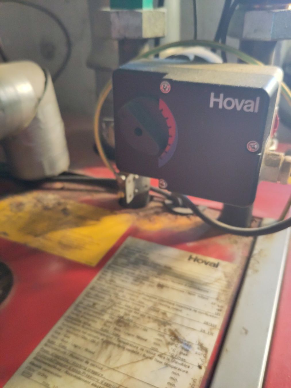 Hoval Radiatori: Ölheizung – Usato da Möhlin venduto da Panjo63 2