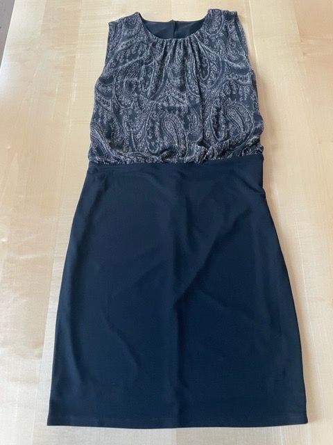 Vestiti: Partykleid, schwarz-silbrig Gr. 38 – Usato da Zürich venduto da Carmen06