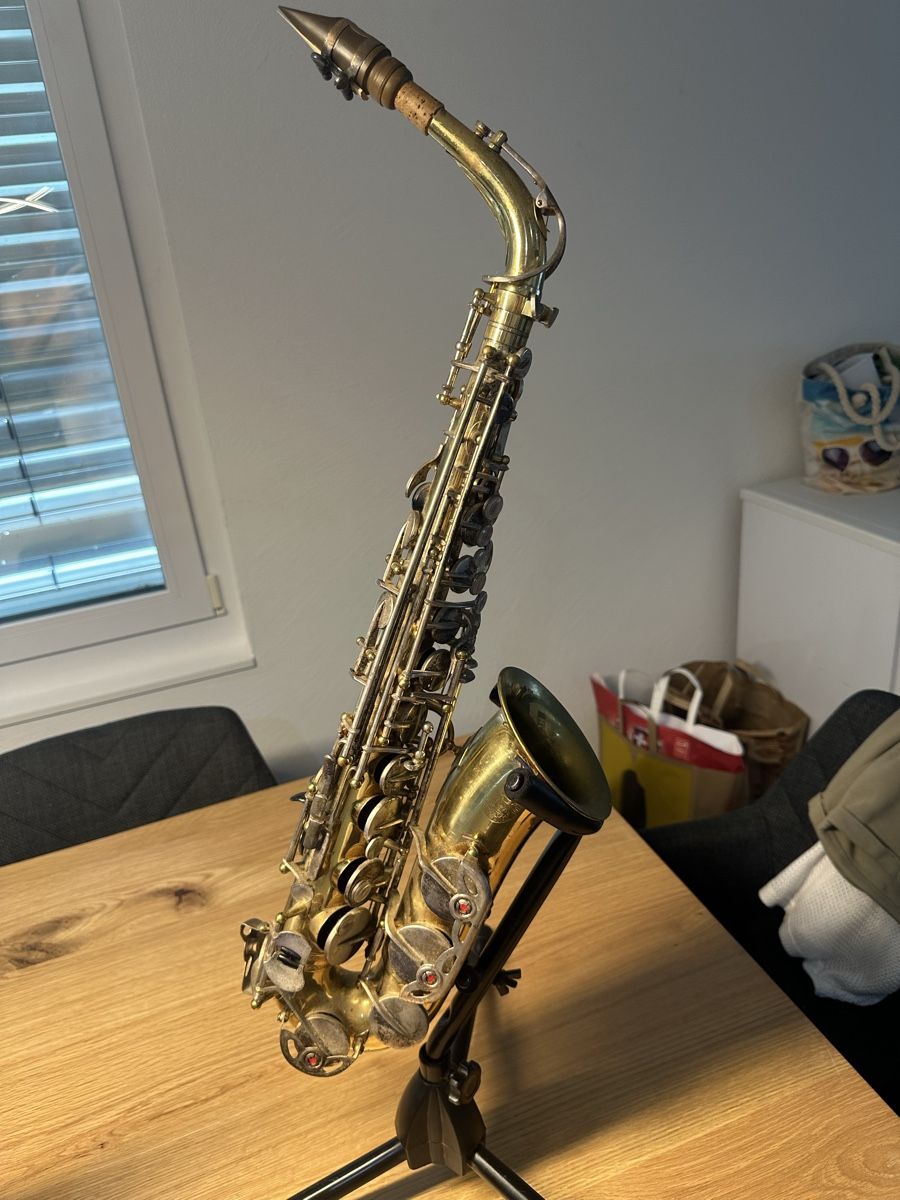Strumenti musicali: Saxophone  – Usato da Altendorf venduto da Ama123
