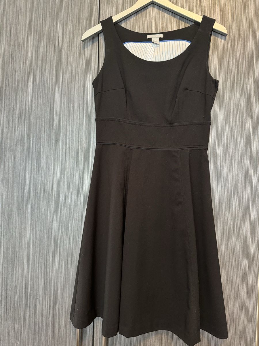 H&M Vestiti: Schwarzes H&M Kleid, Grösse 36 - Etuikleid – Nuovo (secondo la descrizione) da Altdorf UR venduto da Lilelo82