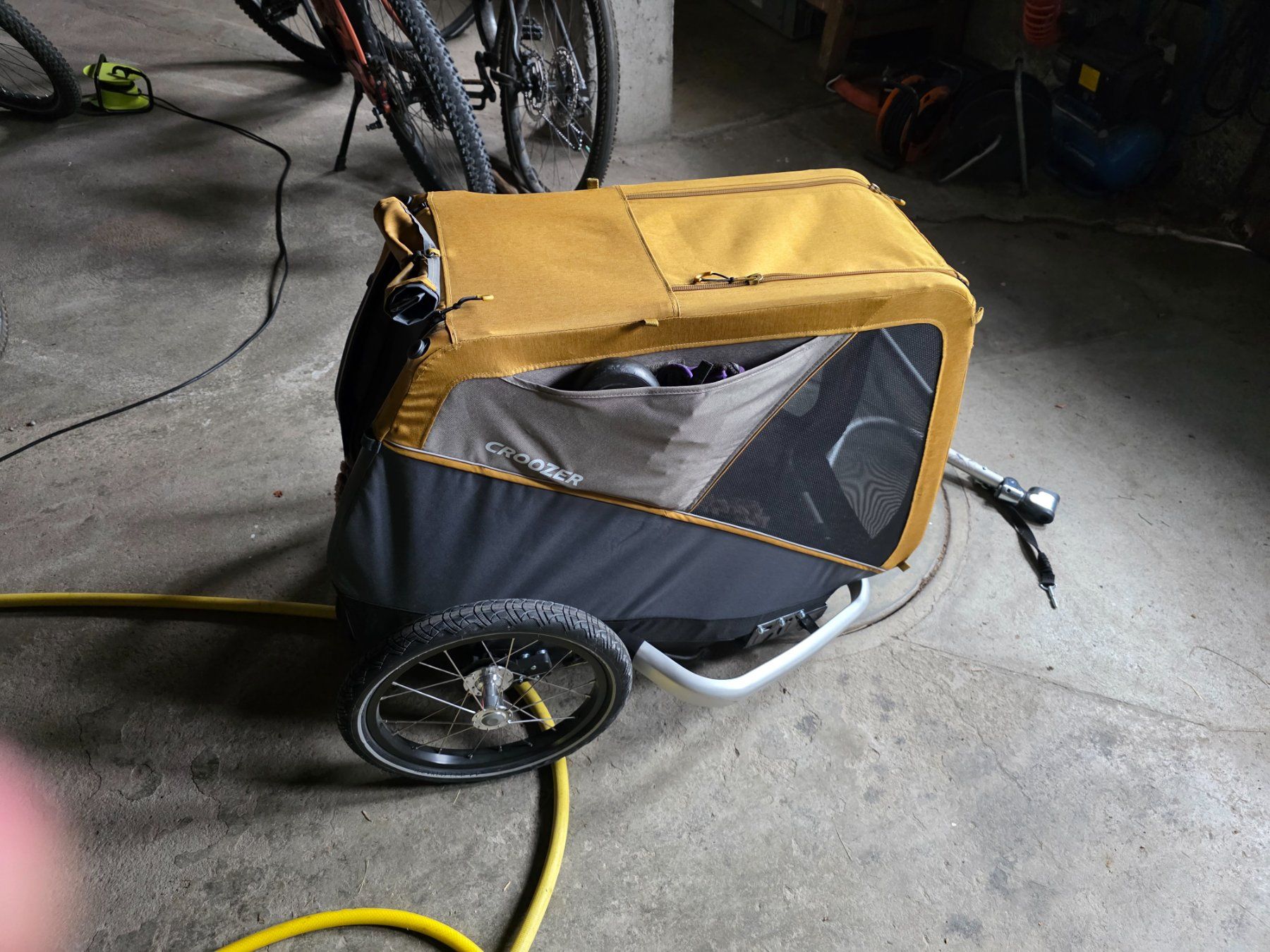 Croozer Anhänger: Hunde Anhänger Croozer – Gebraucht aus Riggisberg von SmileyXL 2