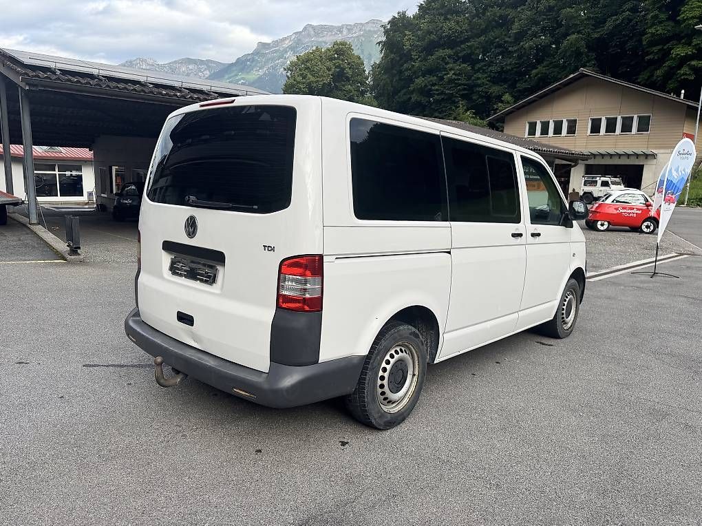 Veicoli commerciali: VW T5 2.0TDI – Usato da Interlaken venduto da vla_s2q6 2