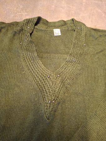 Pull col en V taille 42