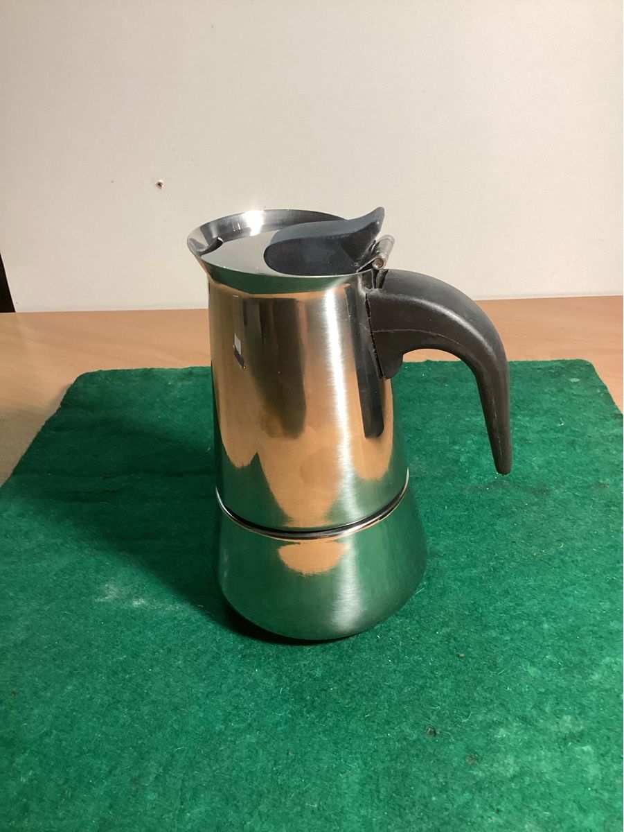 Machines à café & Machines à expresso: Kleiner Espressomaker – D'occasion à Zuzwil SG par lak_x6f2