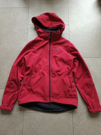 PineA Damen Softshelljacke Gr. L - Ideal für den Herbst