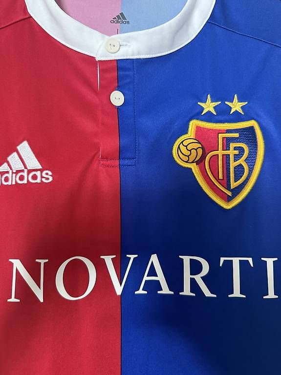 Canottiere & Pantaloni: Fc Basel Trikot XS - S – Usato da Basel venduto da momo.st 1