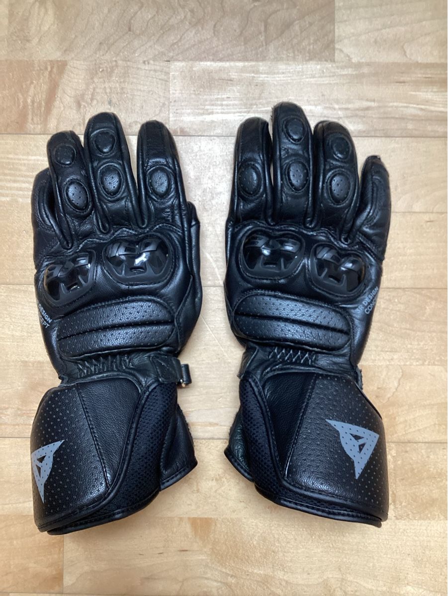 Dainese Autres accessoires hommes: Motorradhandschuhe Dainese Grösse 9/L – D'occasion à Flims Dorf par beat974