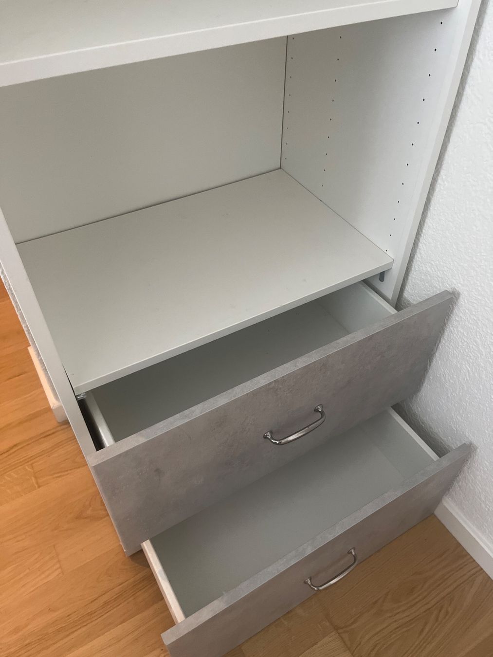 Scaffali: Regal mit zwei Schubladen – Usato da Obfelden venduto da kev_895h 1